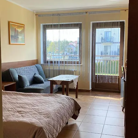 Goscinne Sliwka Мжежино