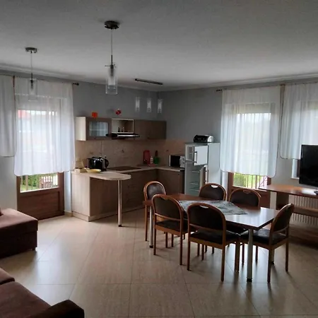 Goscinne Sliwka Мжежино